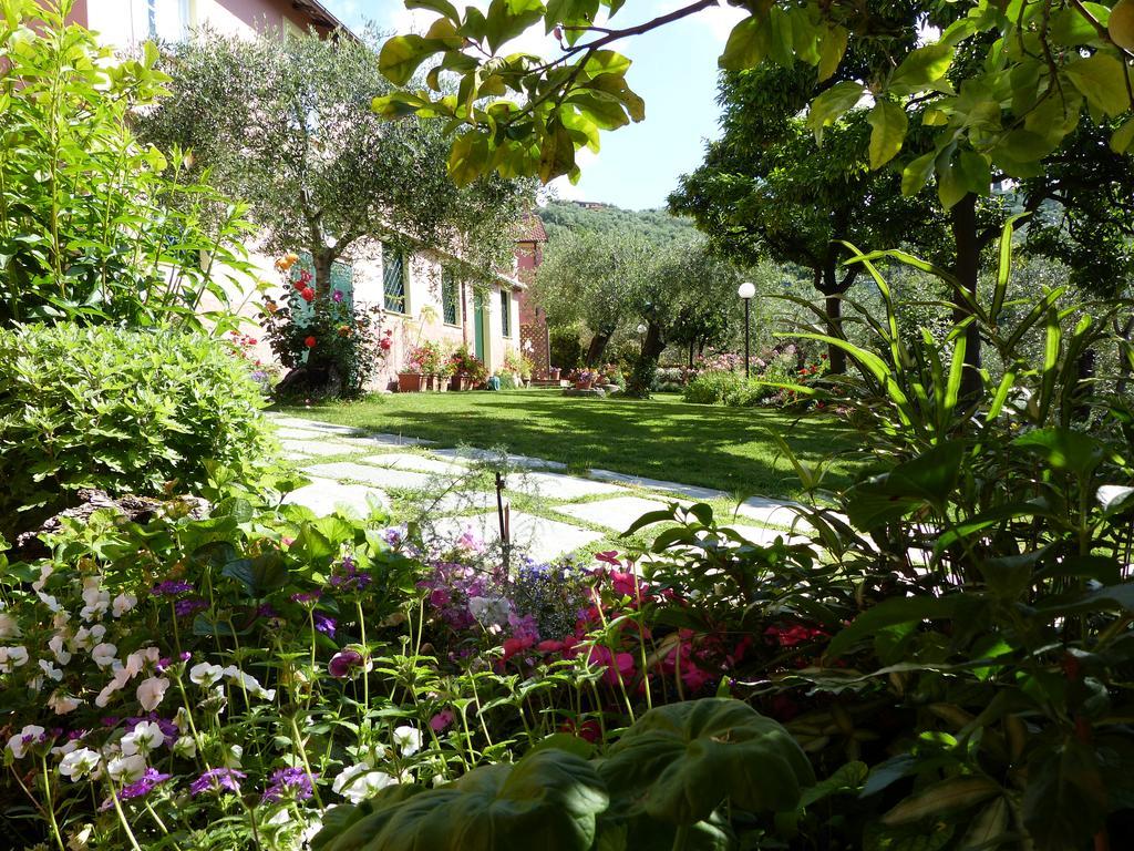 Garden Lodge Chiavari Eksteriør billede